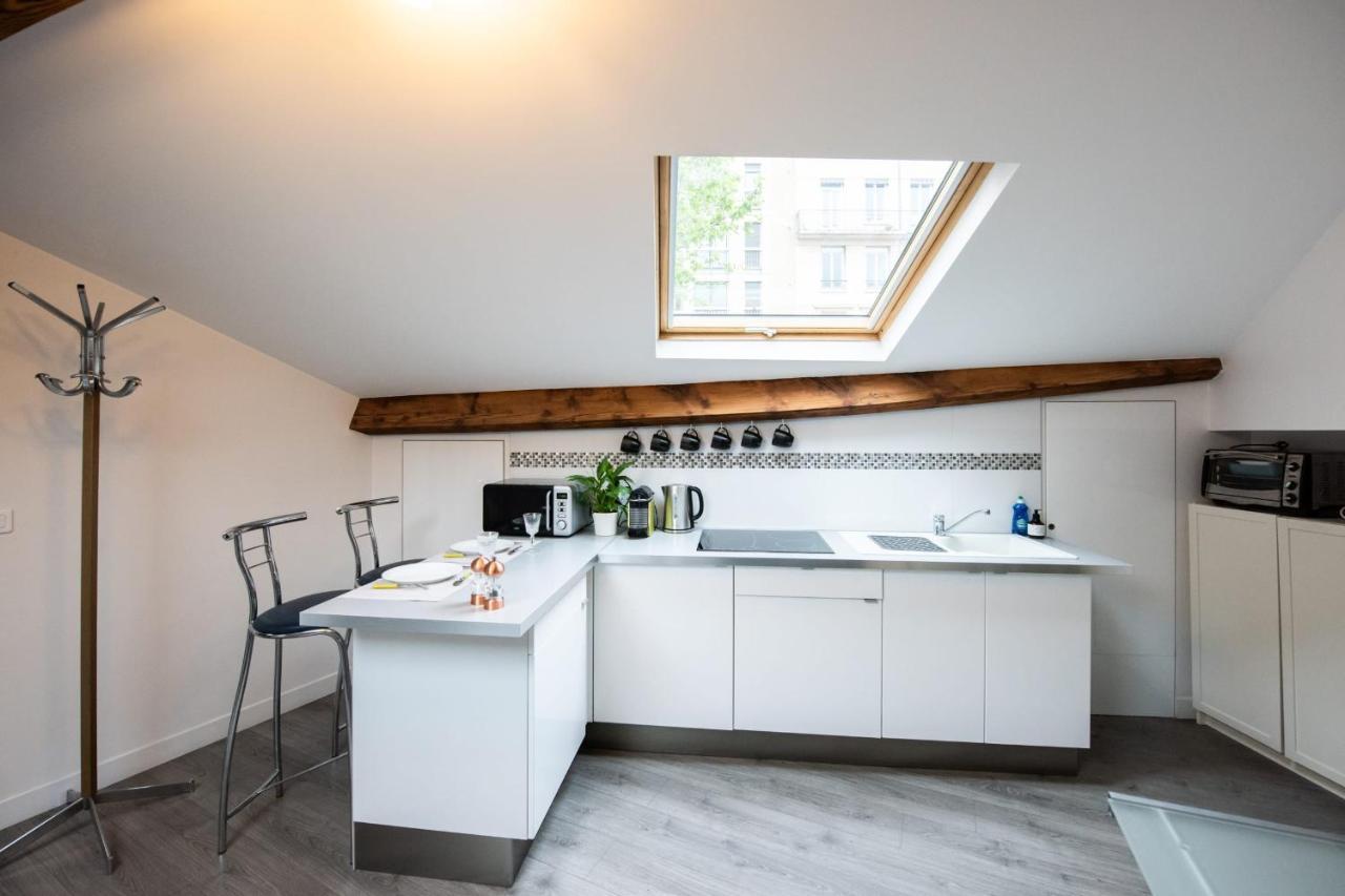 Le Felix - Charmant 4 Personnes Climatise Apartment Lyon Ngoại thất bức ảnh